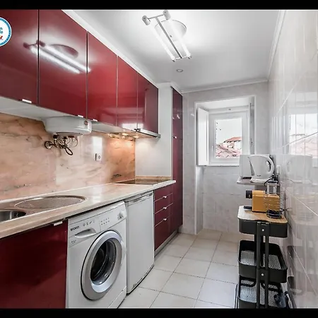דירה Home4u - Mouraria Typical Neighborhood ליסבון